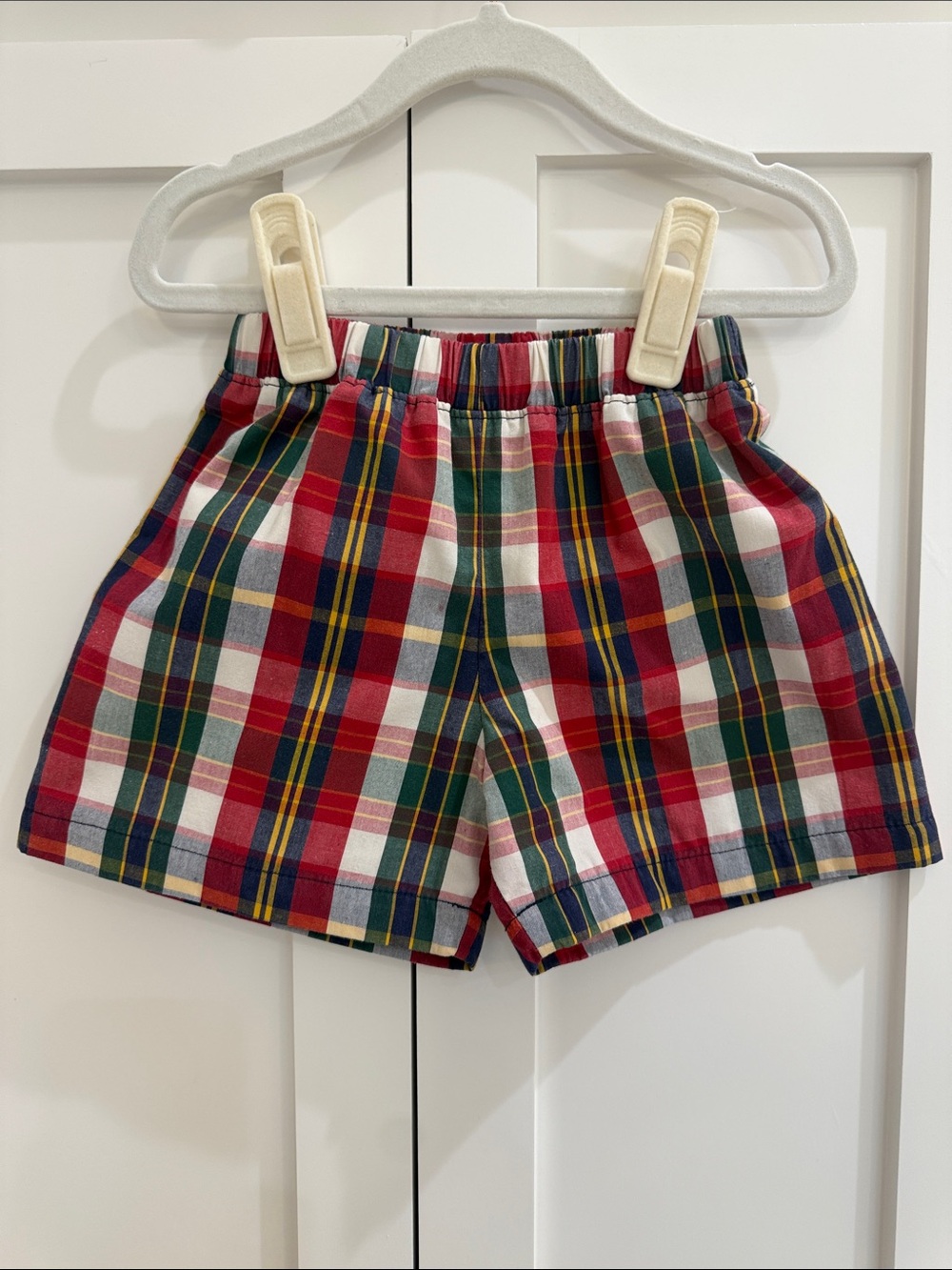 TBBC Red/Green/Yellow/White/Navy Plaid Pull-On Shorts 3T